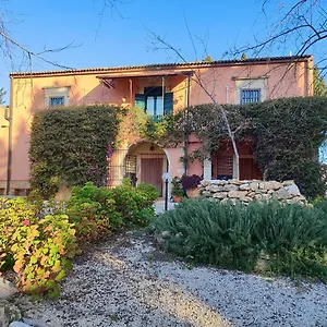 Melina Lafattoriasecondonoi Bed & Breakfast